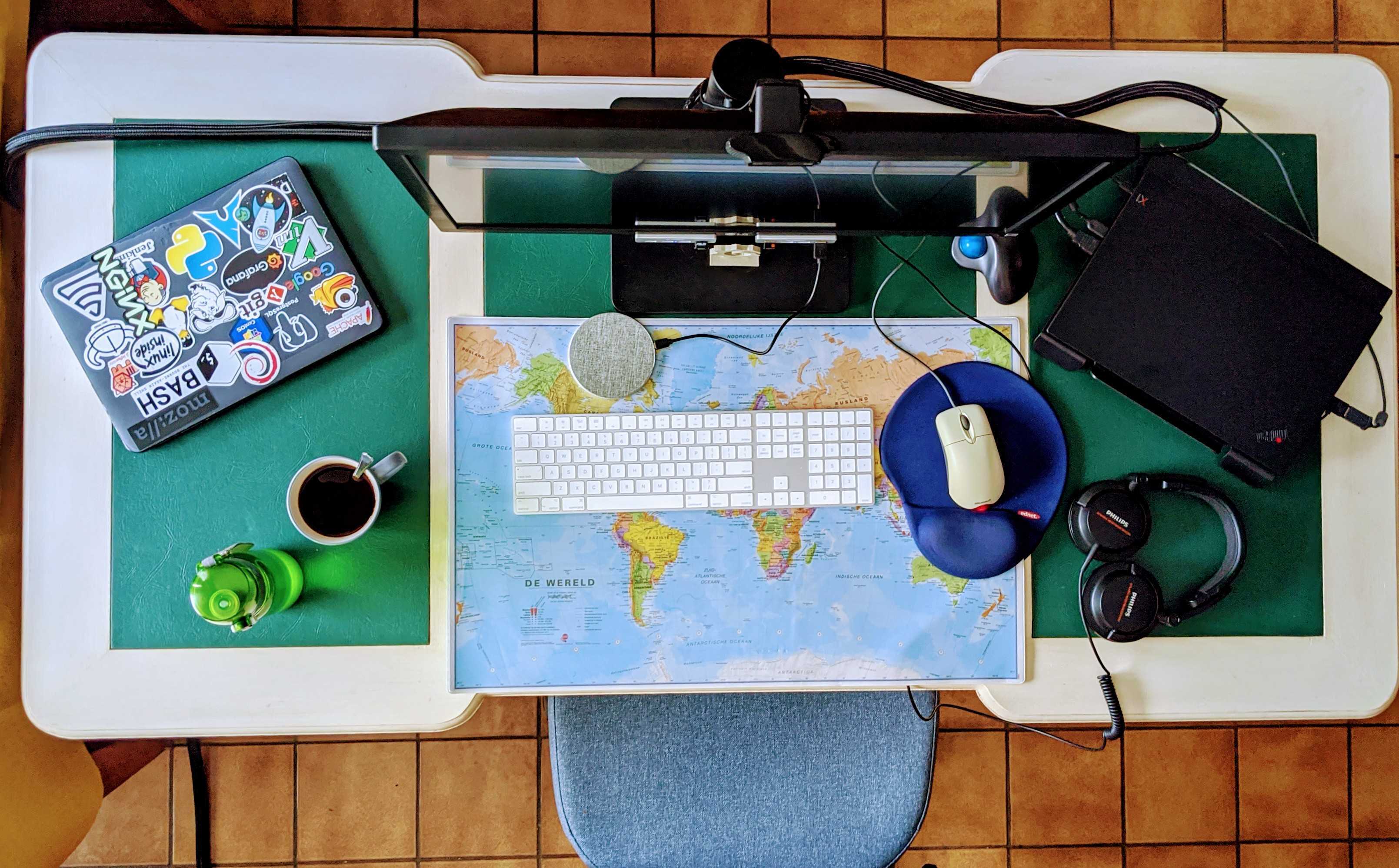 <Jeroen Op 't Eynde's workspace> <Jeroen Op 't Eynde's workspace>
